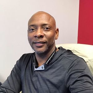 Meet your Posher, Edwin